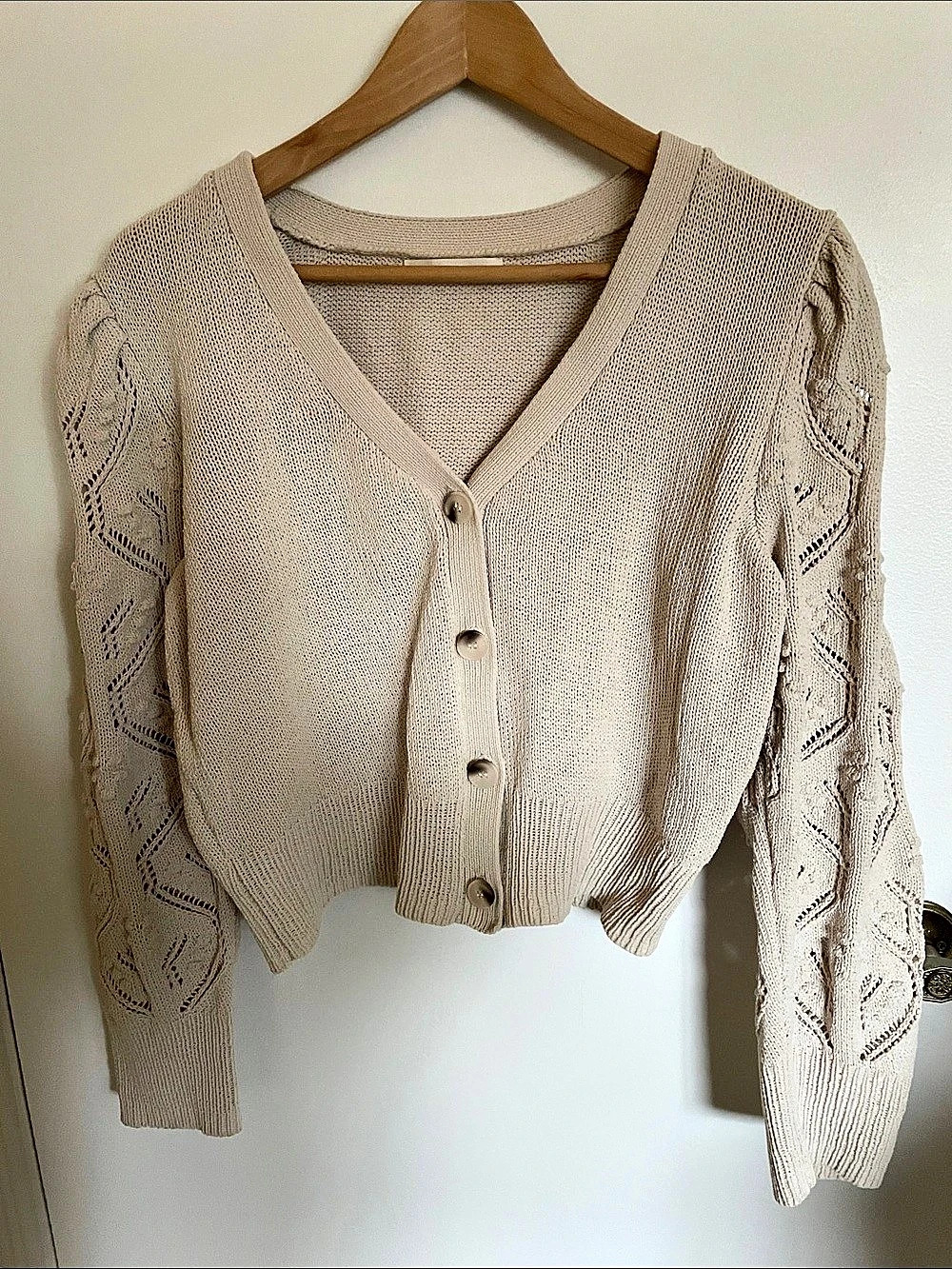 moon & madison Beige Openwork Sleeve Cropped Cardigan Size XL